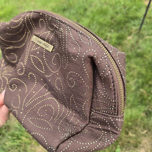 Revive Vintage Vegan Brown Make-up Case - Picture 3 of 10